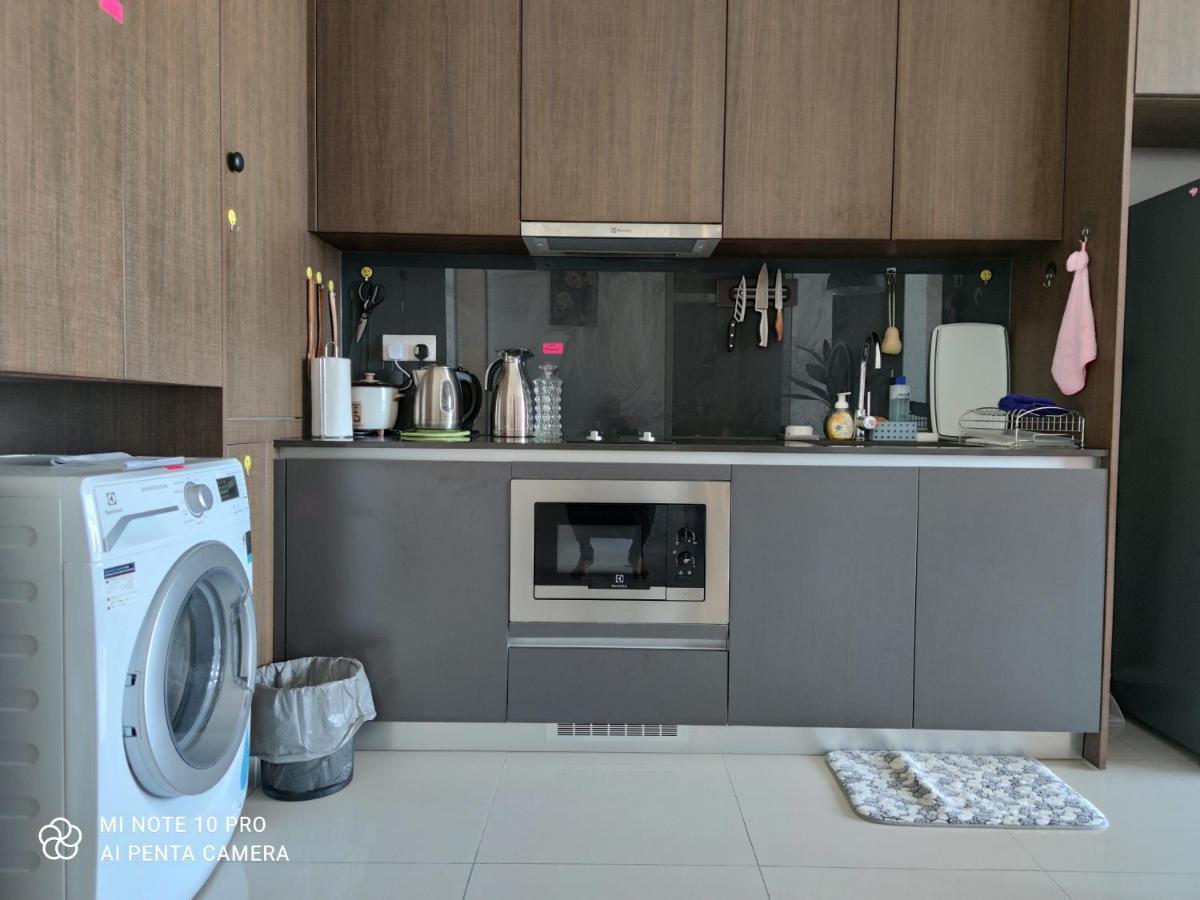 Kumkum Homestay Studio Нусаяя Екстер'єр фото