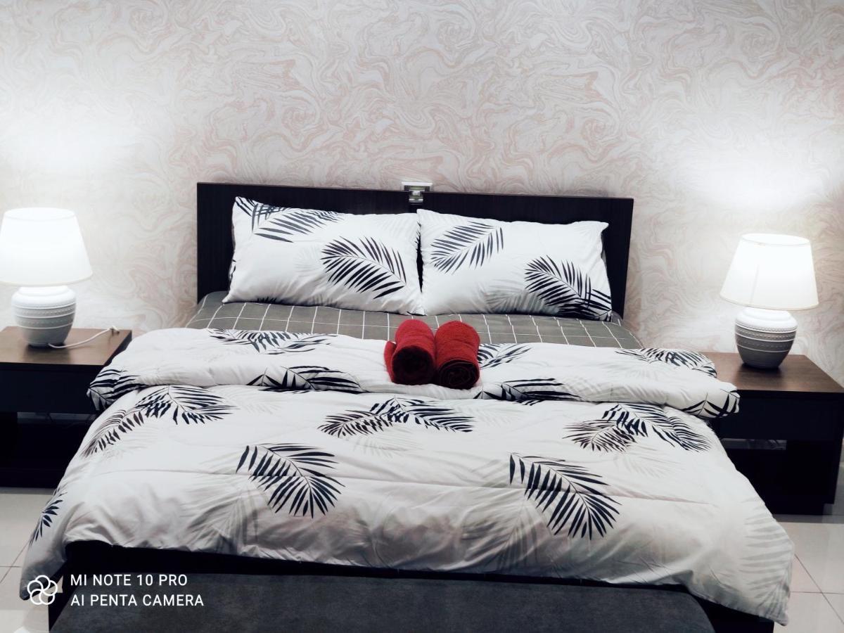 Kumkum Homestay Studio Нусаяя Екстер'єр фото
